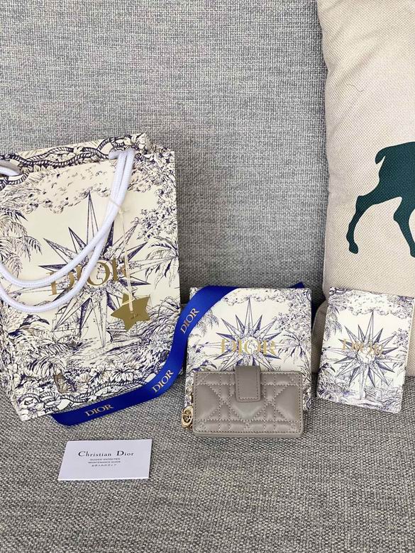 S0074 10.4X7X2cm YG 9