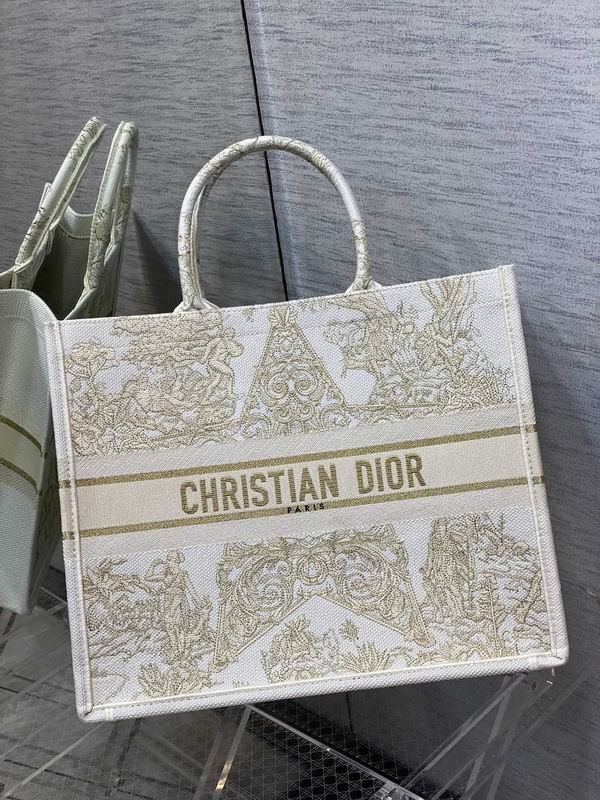 DIOR L42x18x35cm yz