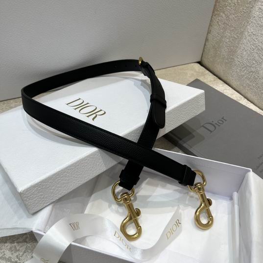 Dior �������� ��Ƥ��� 102cm wz