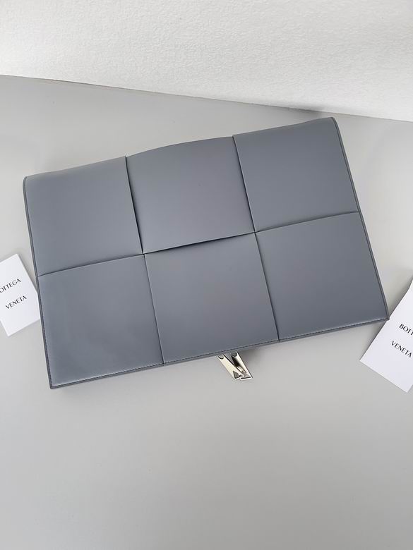 680169 36.6x3x24.5cm BG 1