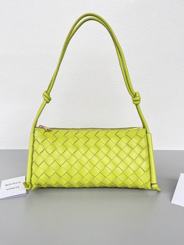 701025 28x6x31cm  BG