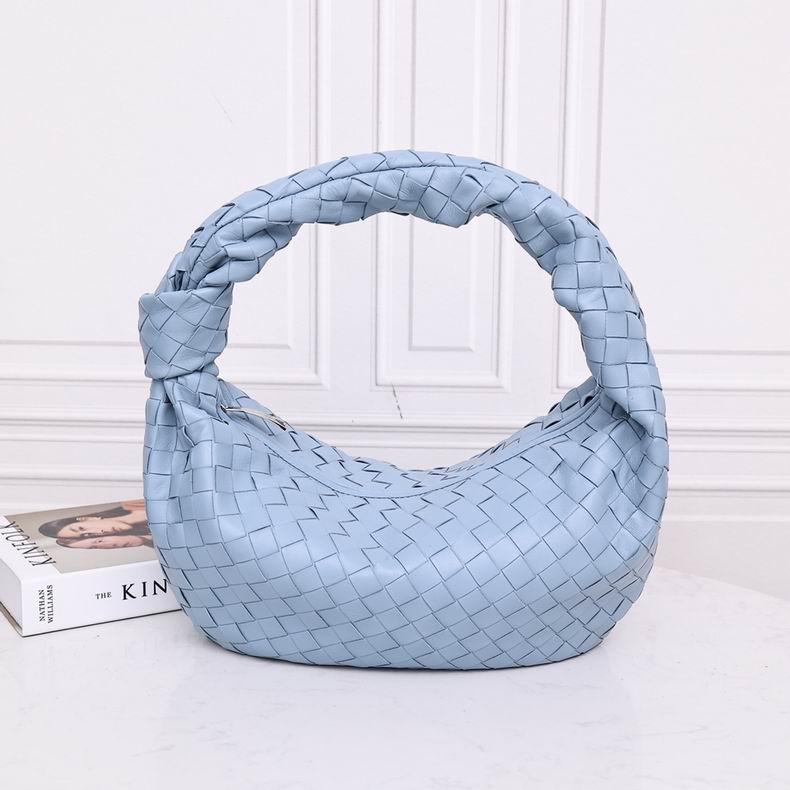 8810 22x15x8 cm dl10