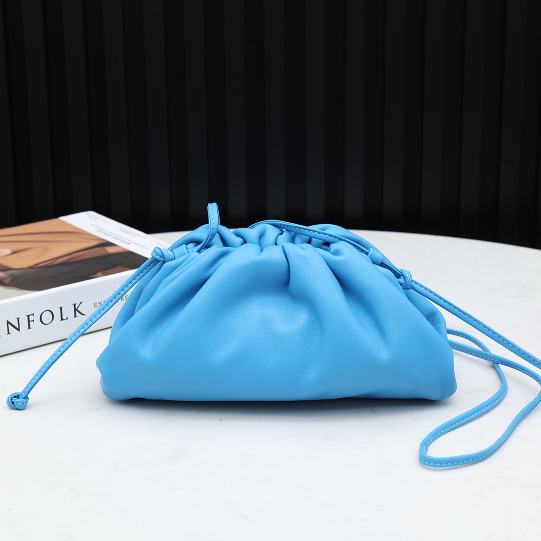 9032 23x13x8 cm dl20