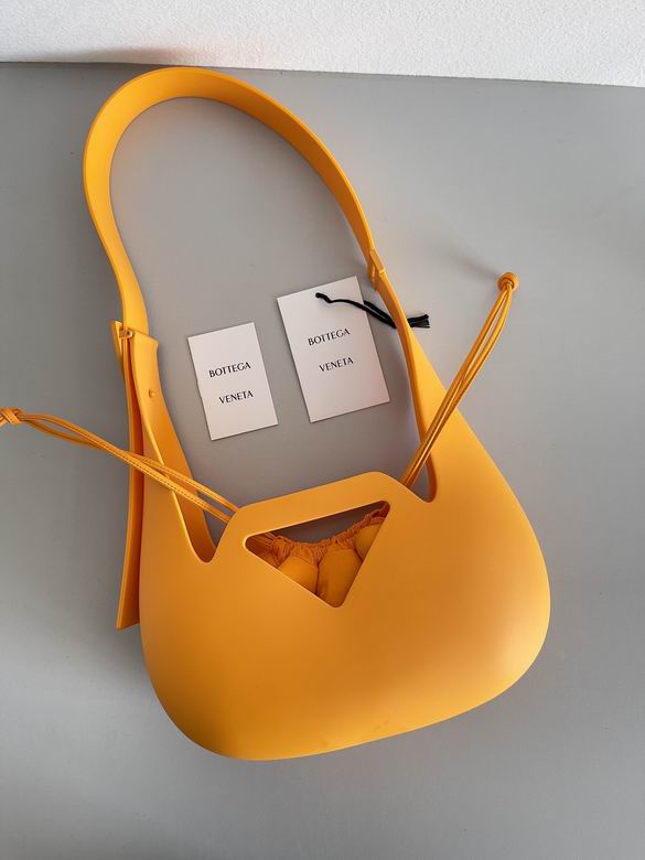 696920 27x17x7.5cm BG 1