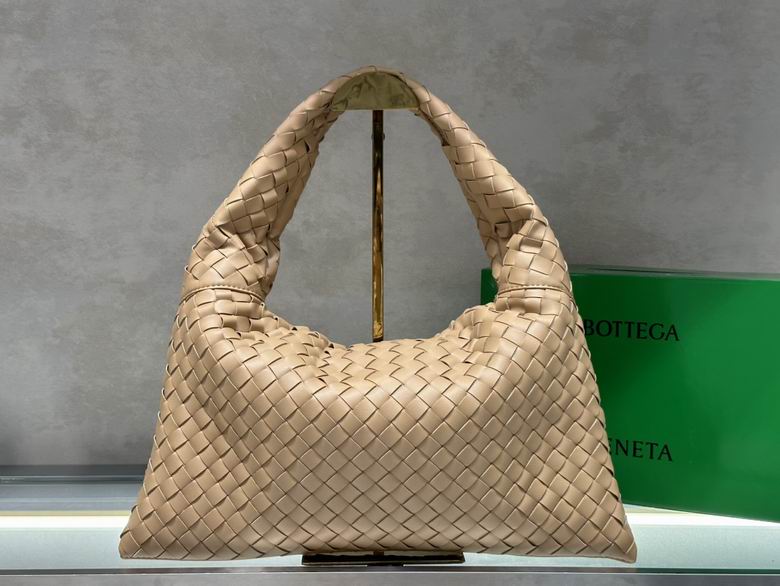 5988 41X20.5X7.5cm JY 4