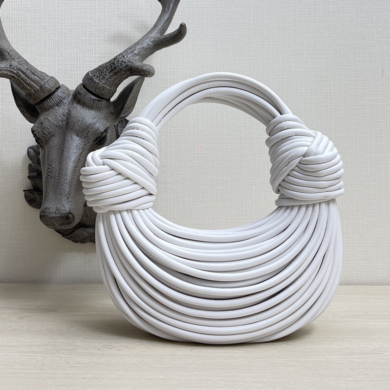 680934 22X15.5X6.5cm  JY