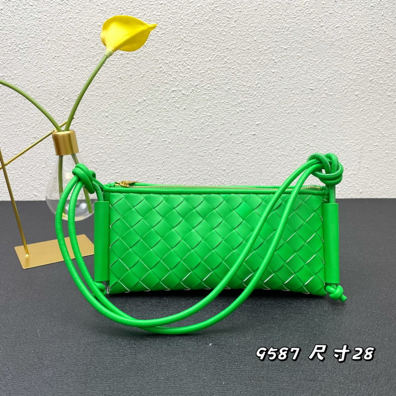 9587 28X13X13cm JY 2