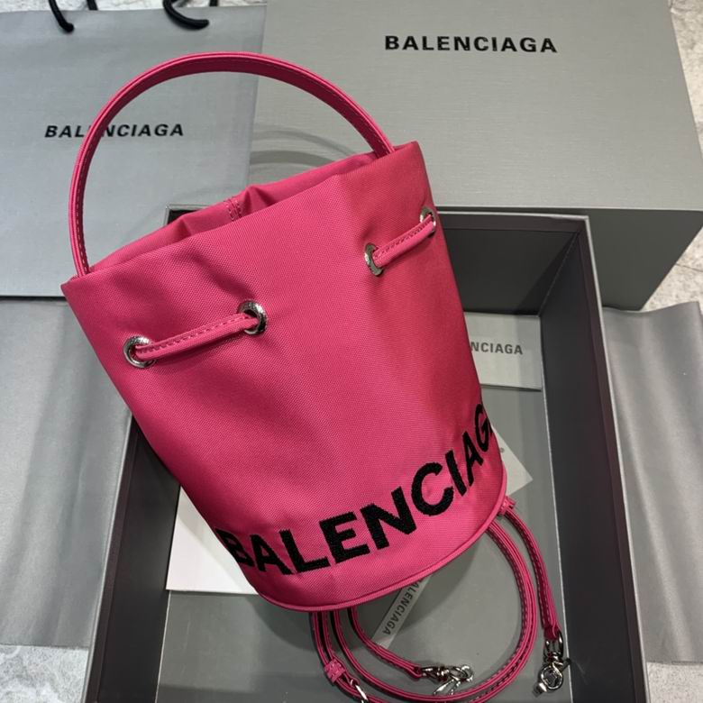Balenciaga 15x15x18cm FY 8