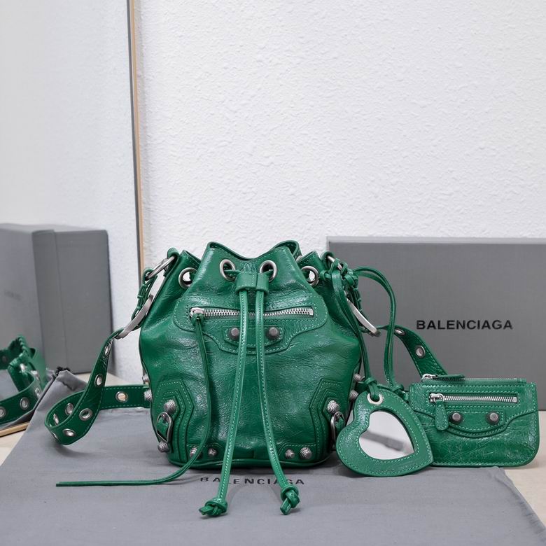 Balenciaga ��15x��20x��18cm FY 10