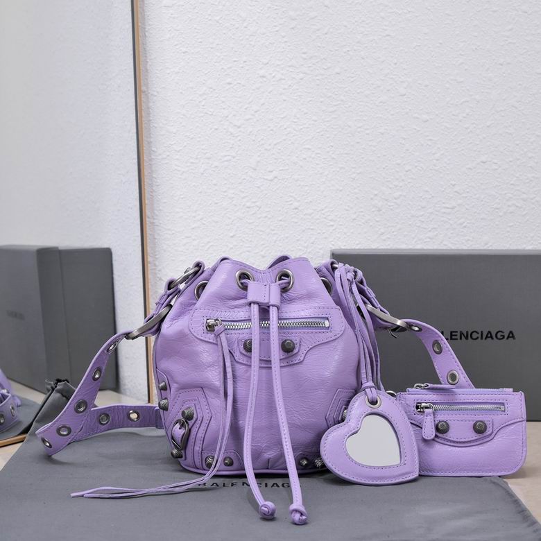 Balenciaga ��15x��20x��18cm FY 11