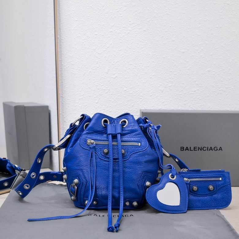 Balenciaga ��15x��20x��18cm FY 13