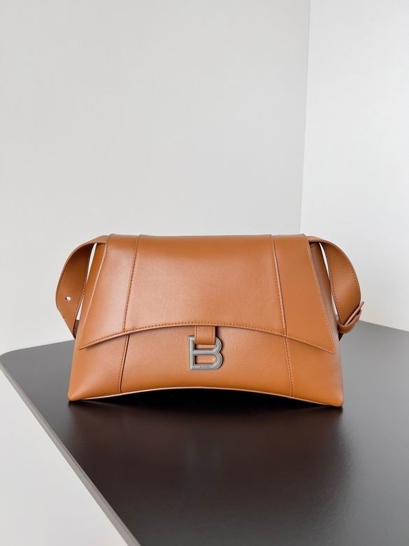 Downtown 30X11X18cm 061620 GY 4