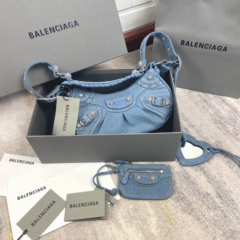 Balenciag 26x16x9.9cm FY