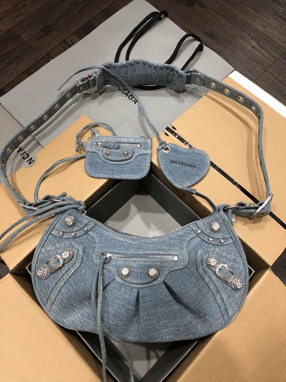 Balenciaga ��33x��16x��8cm FY
