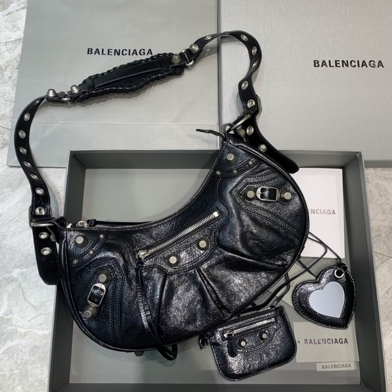 180607 33X16X8cm GY 12