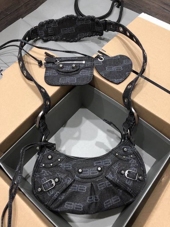 33X16X8.4cm 26X16X6.5cm 052603 GY 19