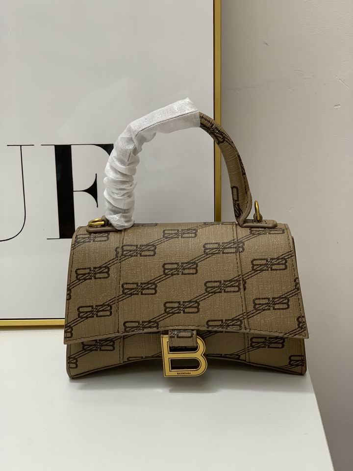 Balenciaga 19x12cm CN