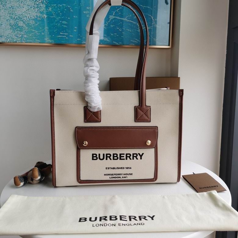 Burberry 33x12.5x26cm YG 1