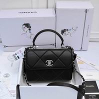 Chanel 19ss AS92236 25x12x17cm AL01