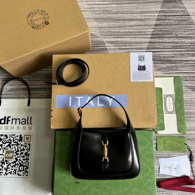 637091 19X13X3cm MP 1