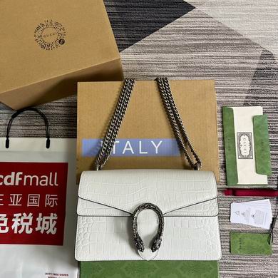 400249 28X18X9cm MP 3