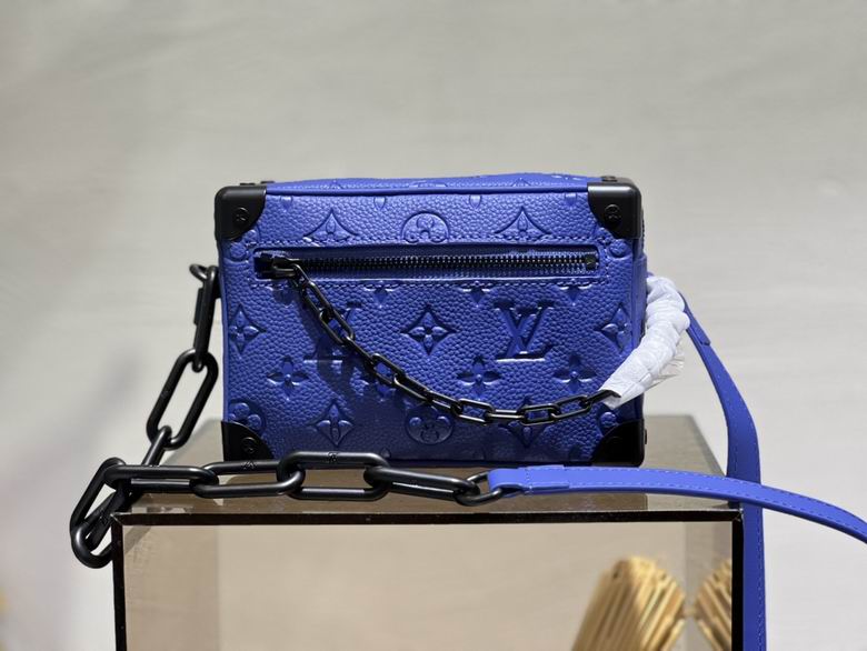 M44735 18.5X13X8cm XM