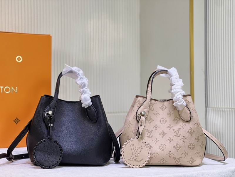 Blossom M21849 20x20x12.5cm  ss