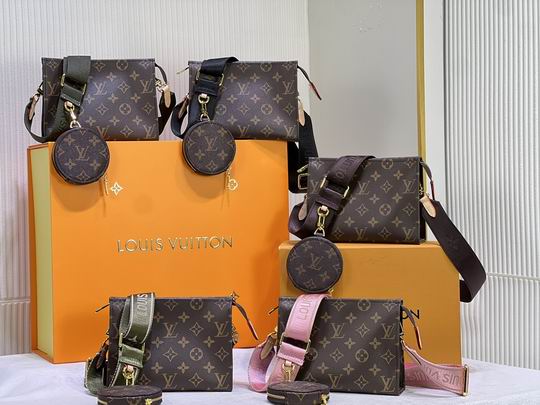 ��ϴ��Monogram M47546 M47544 19x15x6cm cs