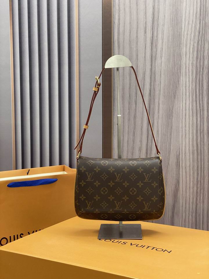 �йŰ� M51257 25x22x4cm gf