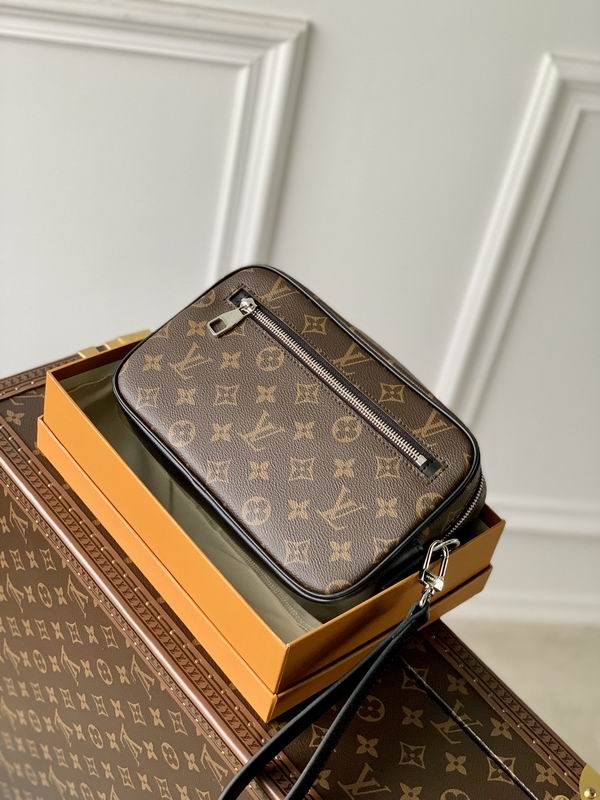 Pochette Kasai M42838�ϻ�25x15.5x6.5cm gf