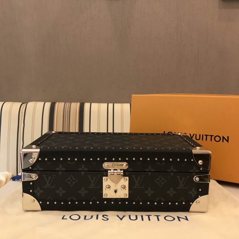 LV case 34x18x11cm QS-2