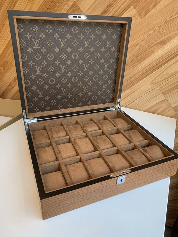 LV B01 37.5x32.5x10cm 18ֻ QS