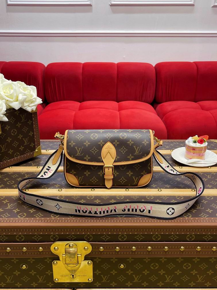 Diane M45985��ɫ 24x15x9cm gf