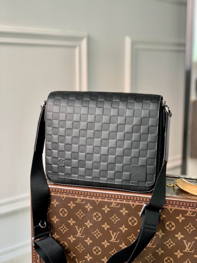 District N42711 26x20x7cm gf