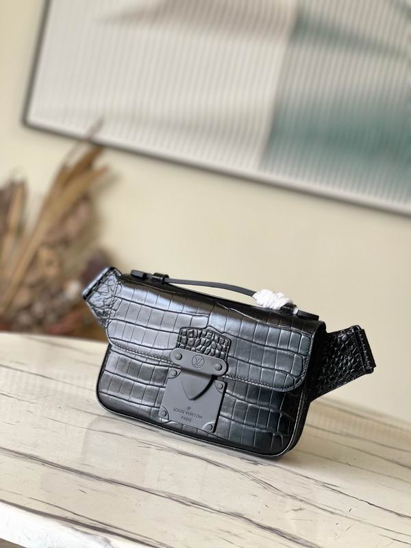 S Lock Sling M84871��21x15x4cm gf