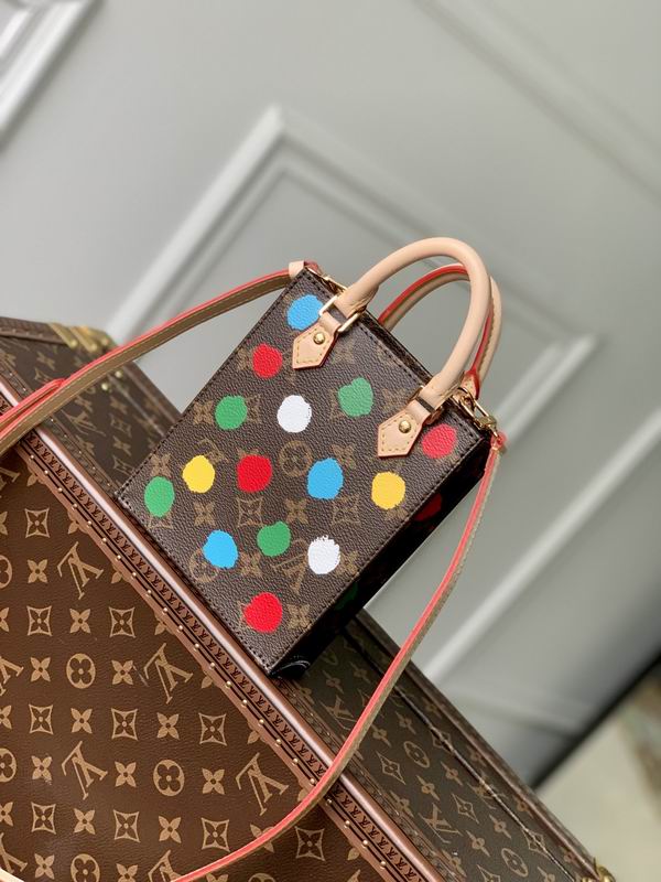 Sac Plat M81867����14x17x5cm gf