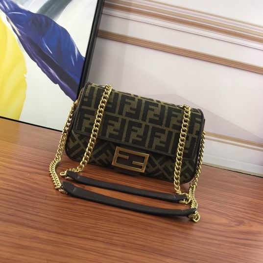 Fendi Baguette 7002 24x14.5x7cm ww