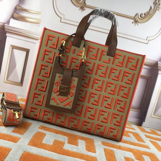 Fendi tote 2118 37x32cm ww