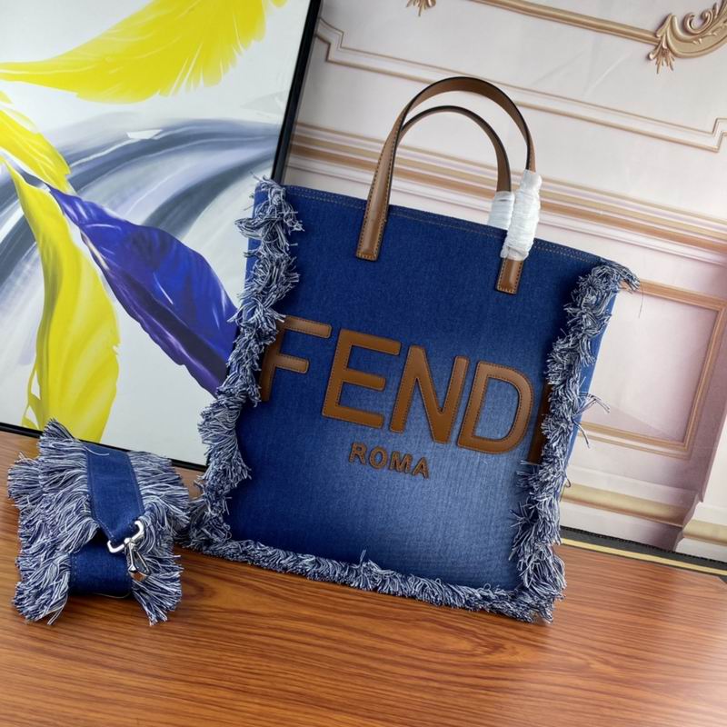 Fendi Vintage 8833 32cm ww