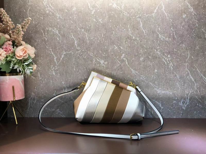 Color matchingF0756 26X18X9.5cm CN