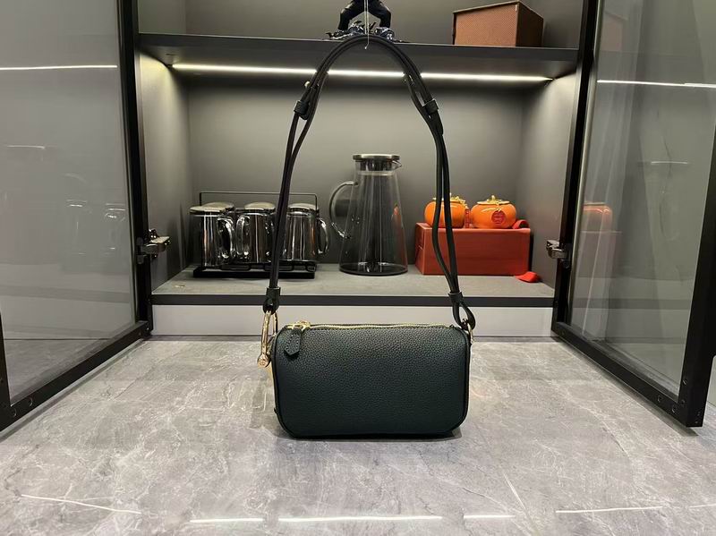 860784 19x9.5x9cm DF 2