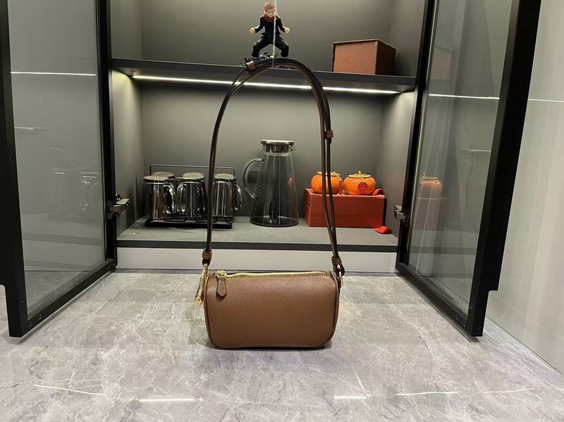 860784 19x9.5x9cm DF 4