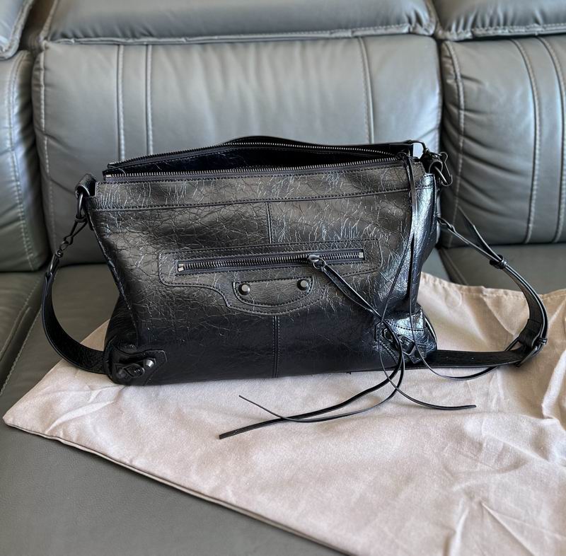 le city moto 39x26x16cm YT