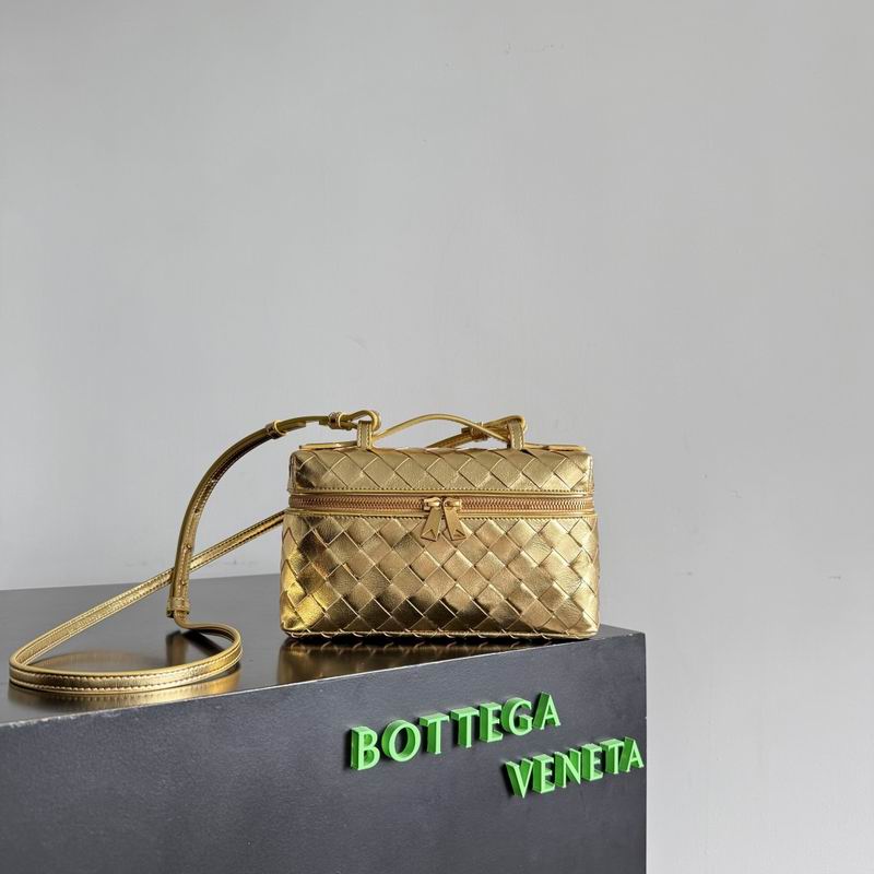 789109 22x12.5x5cm T1