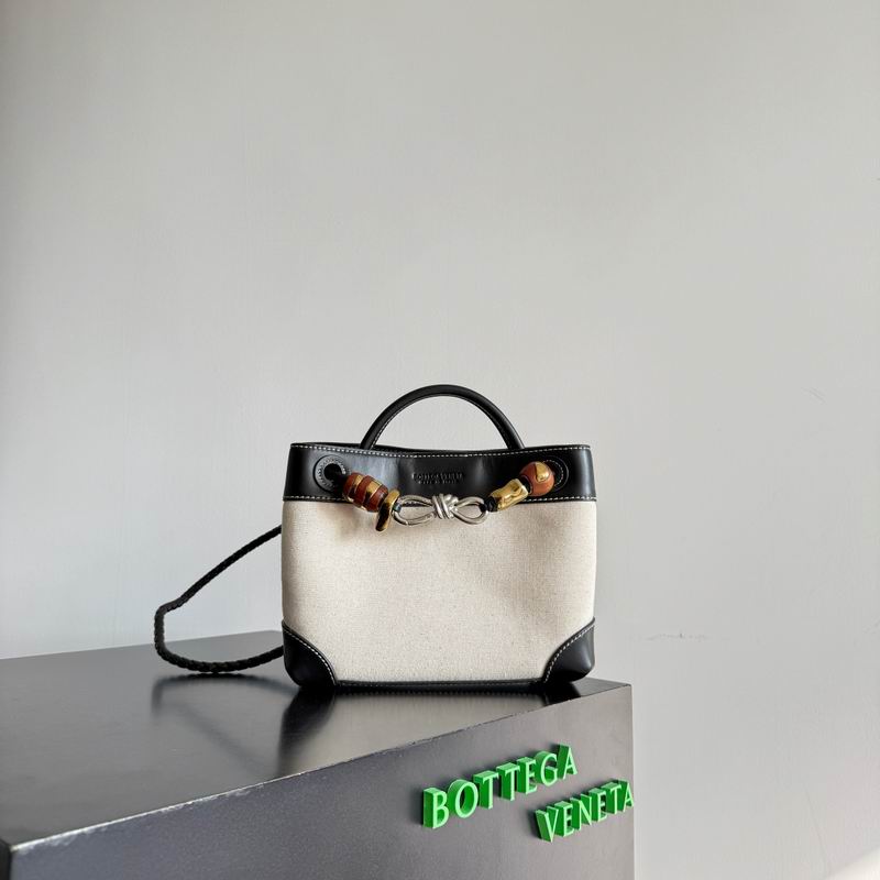 791594 25x22x10.5cm T1