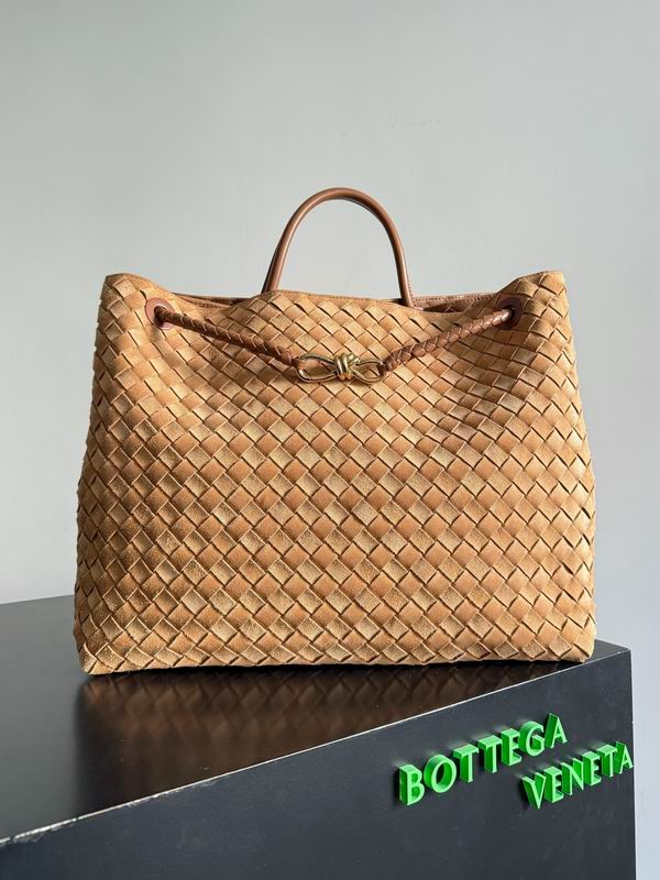 743575 45x22x34cm T1