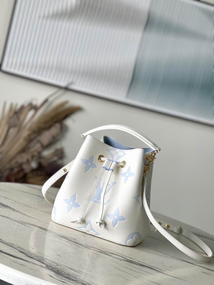 NeoNoe M45709 20x20x13cm gf.