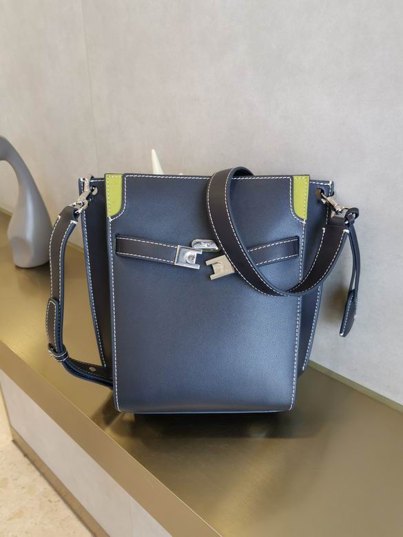 337 24.5X18X11cm TB 4