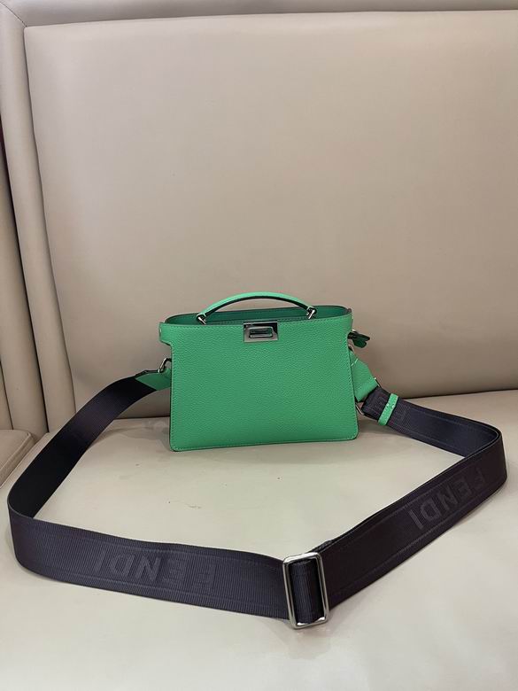 7vA582 23X14X6cm WP 4ɫ