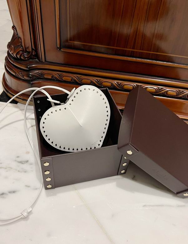 21X17X5cm 061101 BG 2